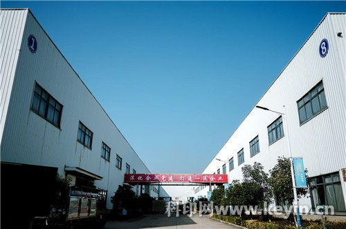 携手探索创新,主导产业进步 劲佳科技签约多台新一代高宝利必达106印刷机,持续完善顶级酒包业务新布局